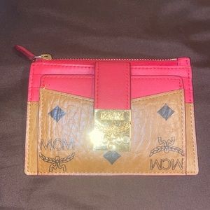 Rare Mcm  Mini Patricia Zip Card Case In Viseteos Leather Blok